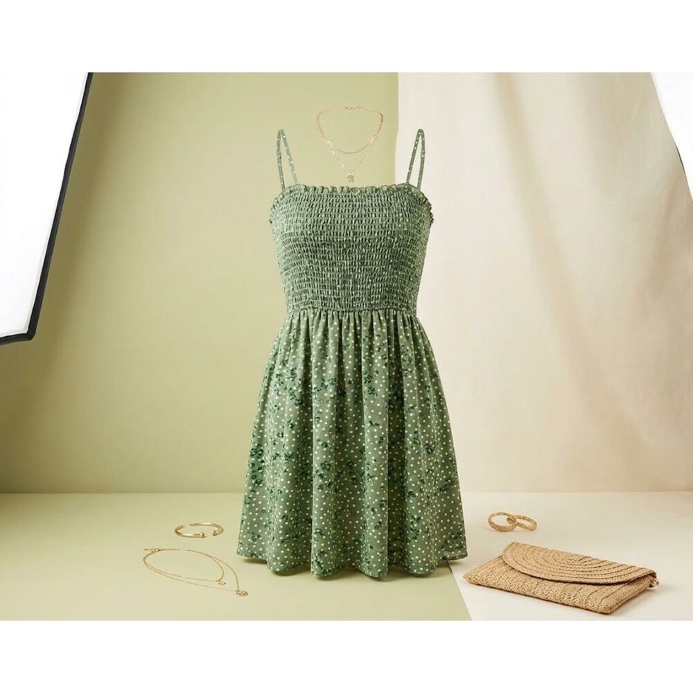 Sky & Cloud Green Floral Polka Dot Mini Dress Womens Small Smocked Fit & Flare B